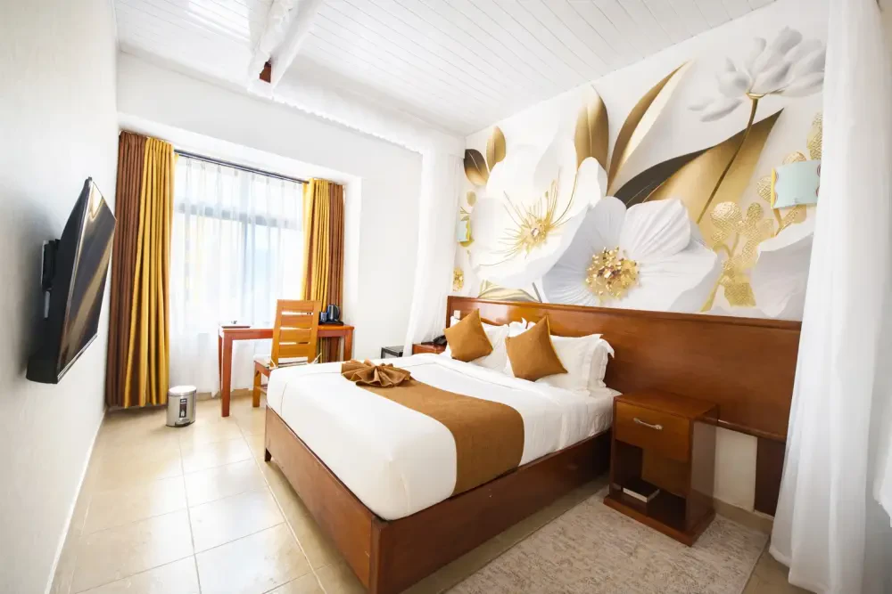 THE KYAKA HOTEL LIMITED — photo 3