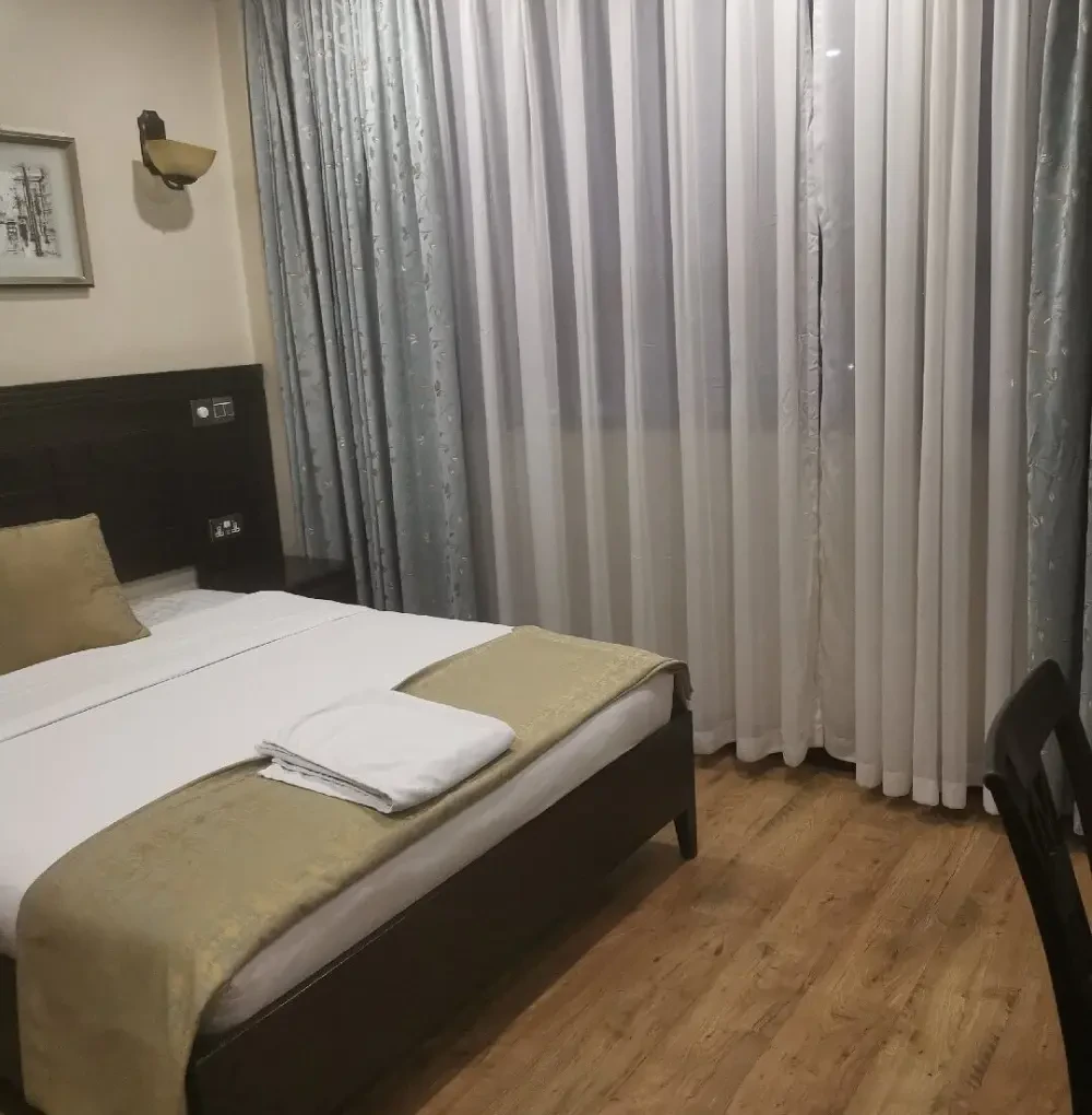 Room Image 1