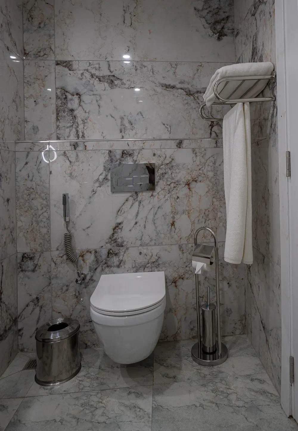 Room Image 3