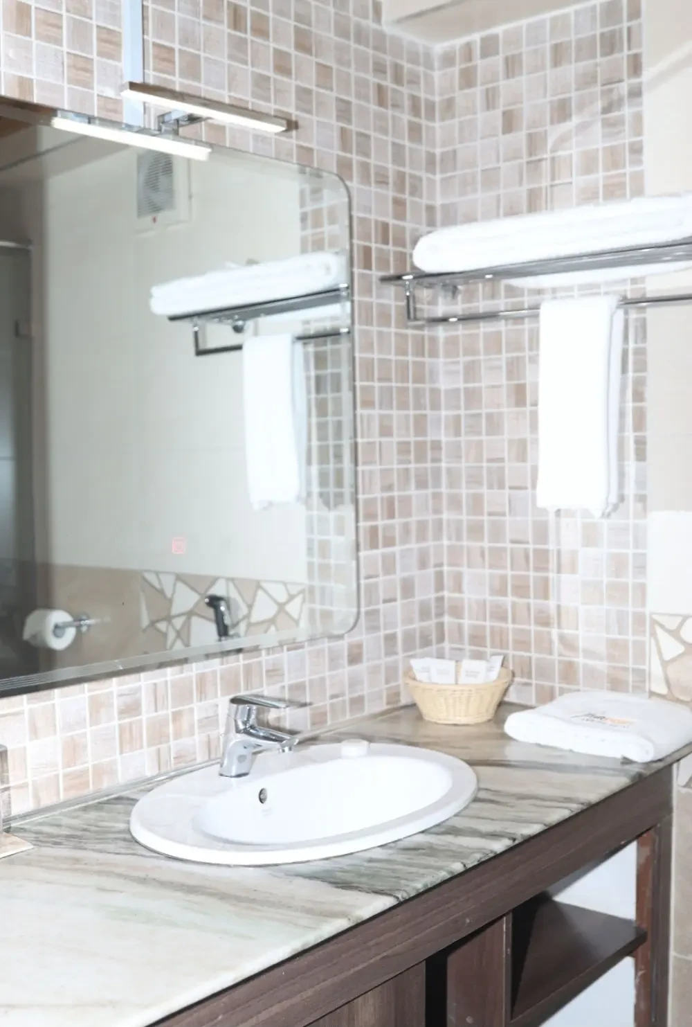 Room Image 7
