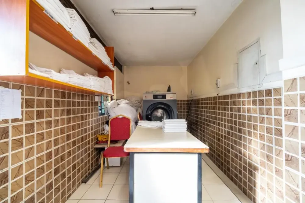 Room Image 3