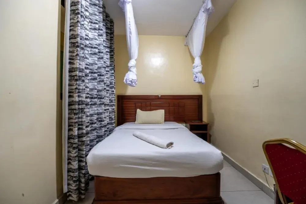 Room Image 6