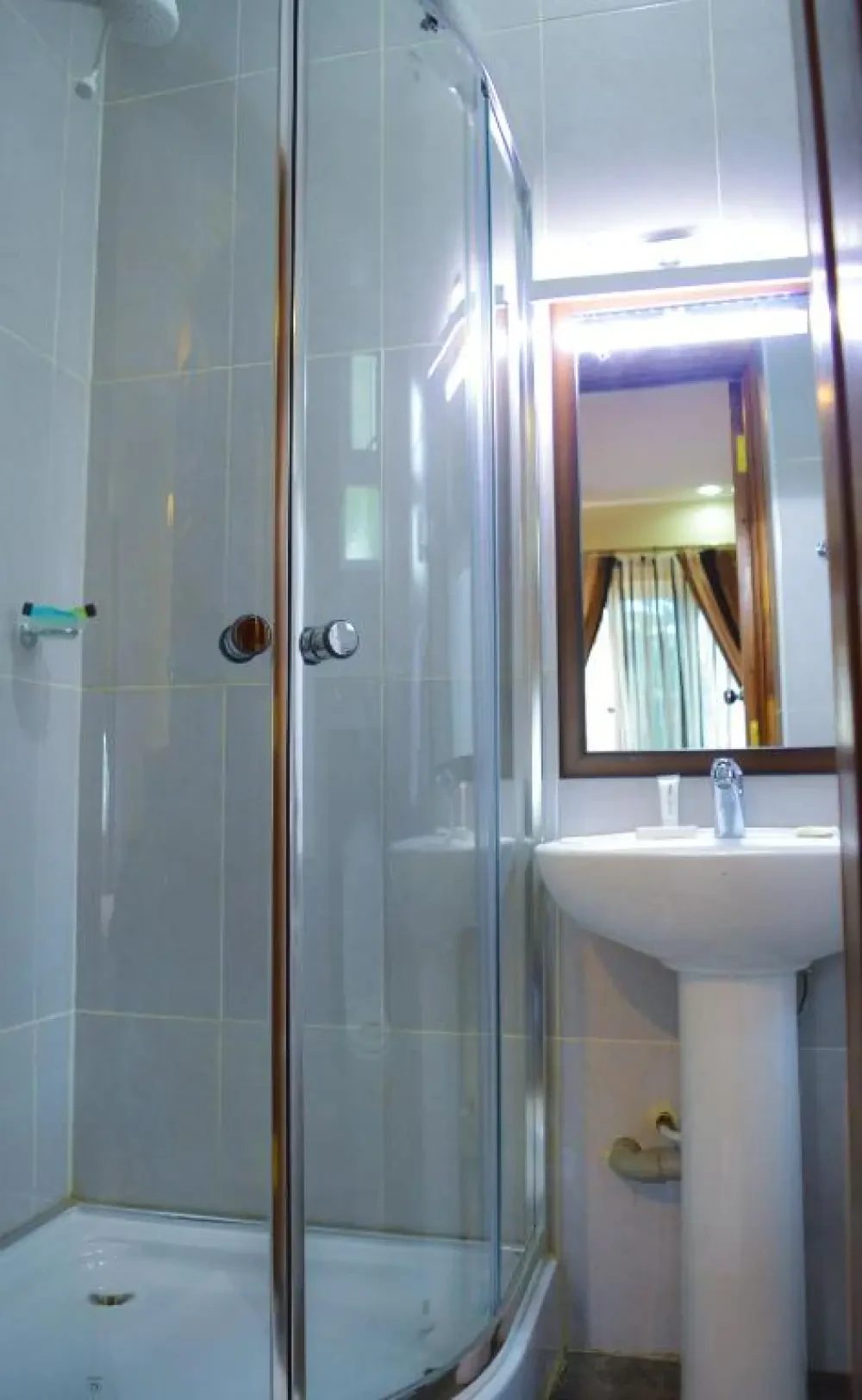 Room Image 5