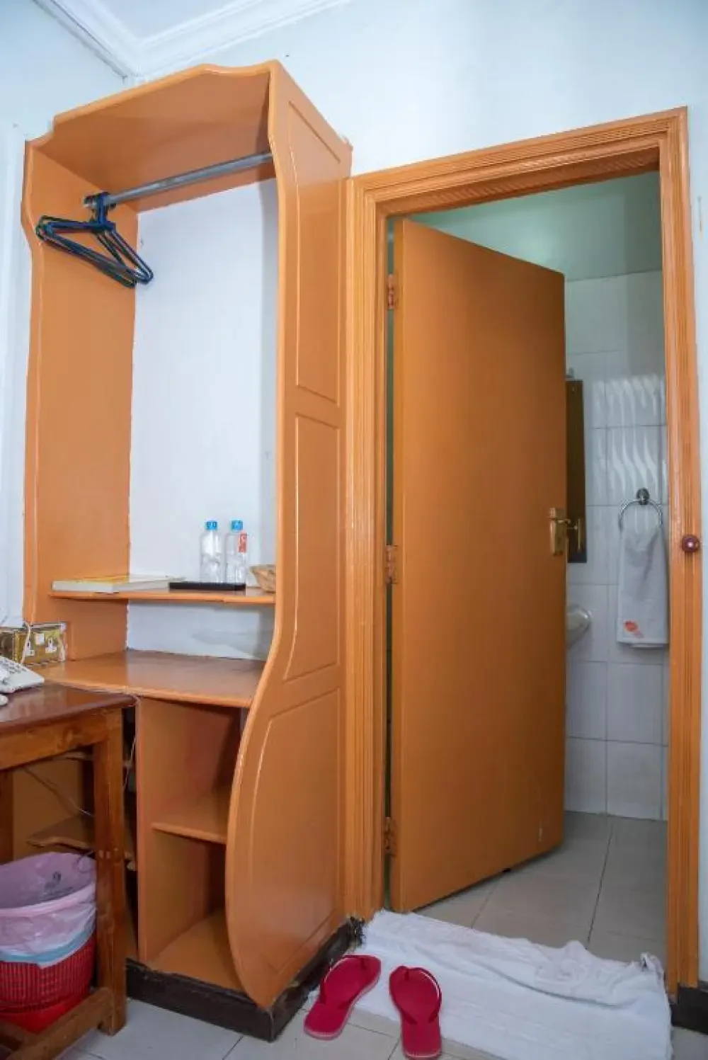 Room Image 4