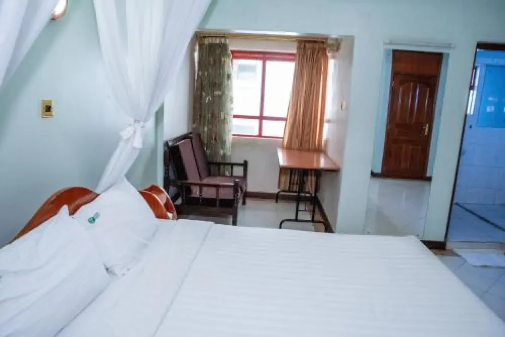 Room Image 5
