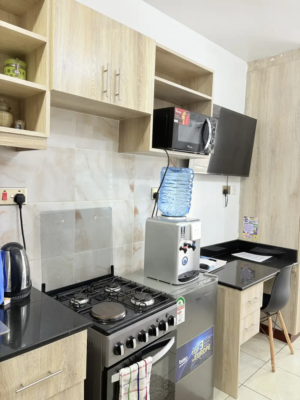 STUDIO SOUTH SUITES APARTMENT — photo 7