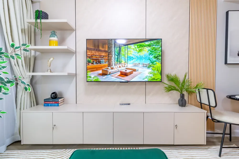 Executive Studio at Altura Apts 2507 — photo 19