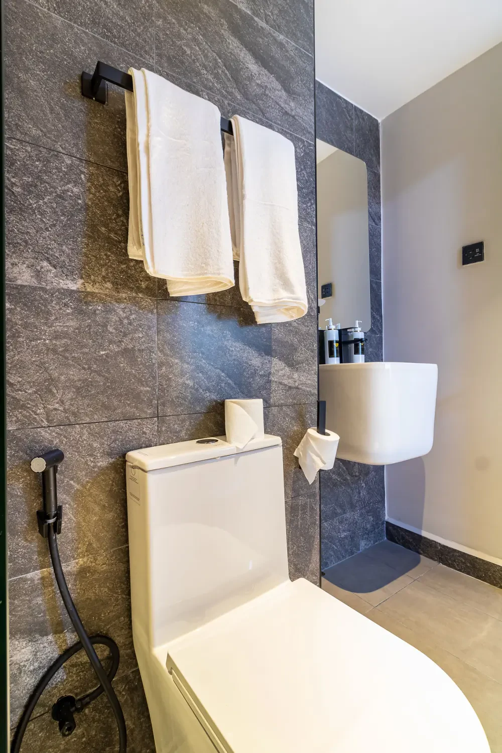 Premium Studio in UpperHill 2506 — photo 33