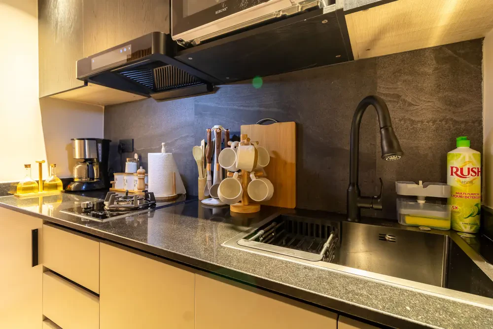 Premium Studio in Upperhill 2508 — photo 25