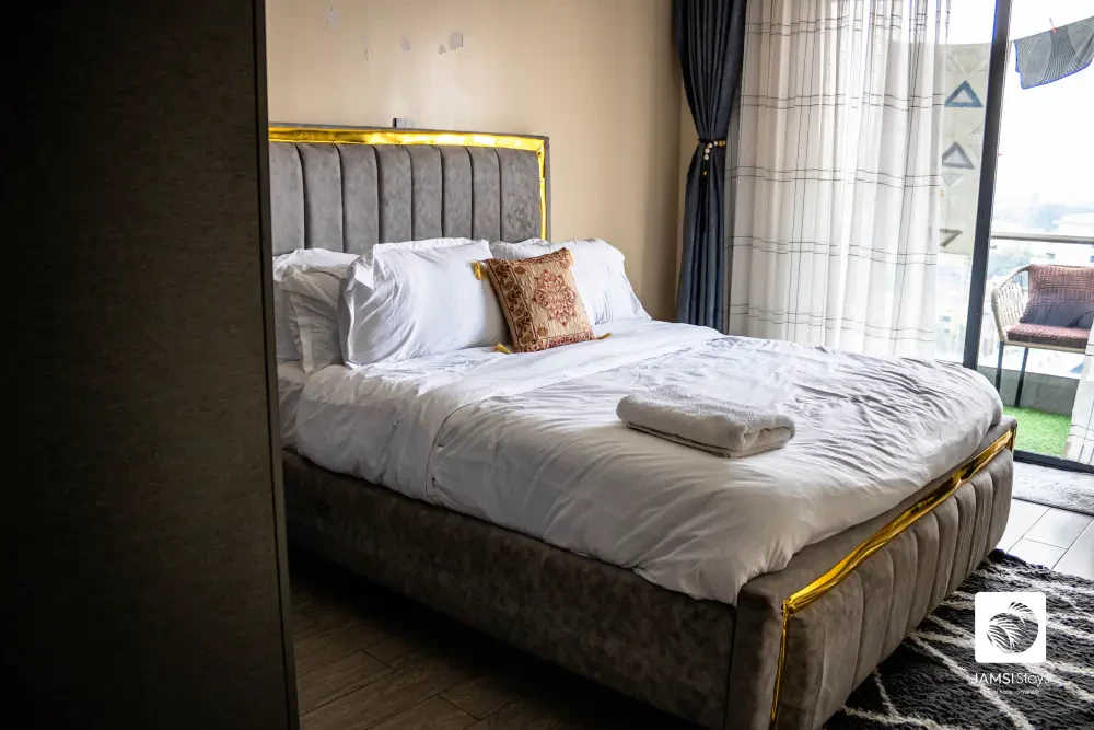 1 bedroom in Lavington 15th floor — photo 5
