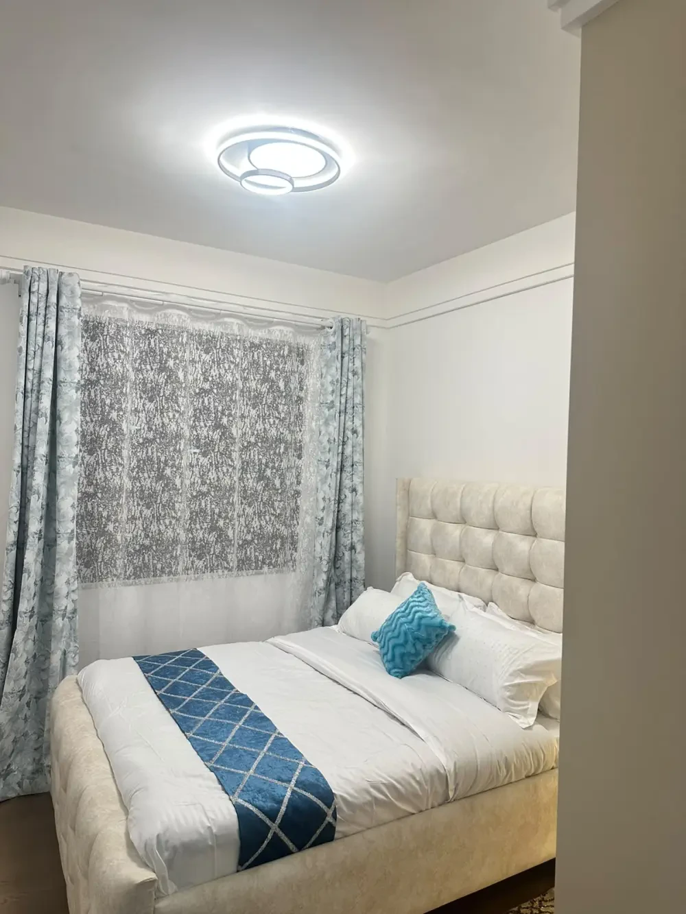 Meteor Gardens luxury Apartment — photo 5