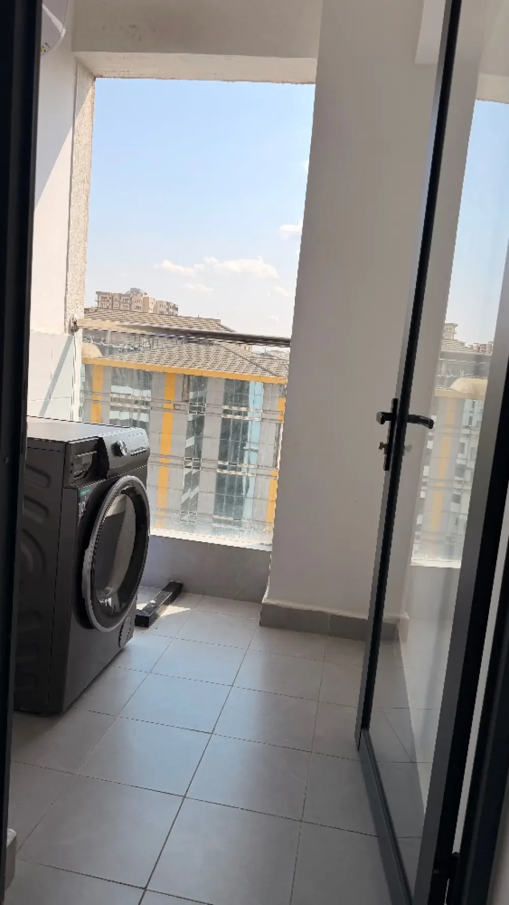 Bloomstays 2 bedroom apartment — photo 12