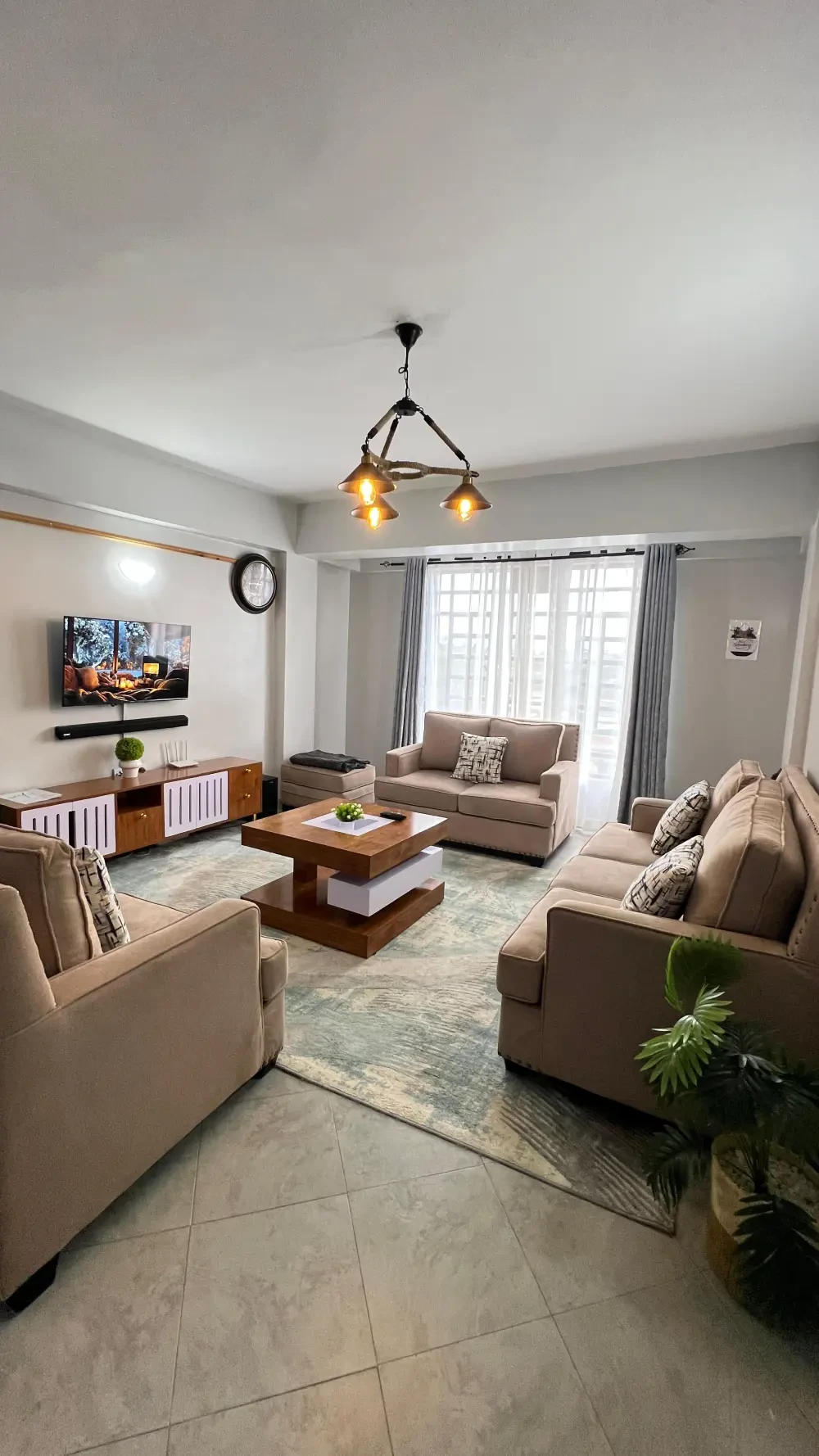 Golden Nest 2-bedroom ensuite — photo 6