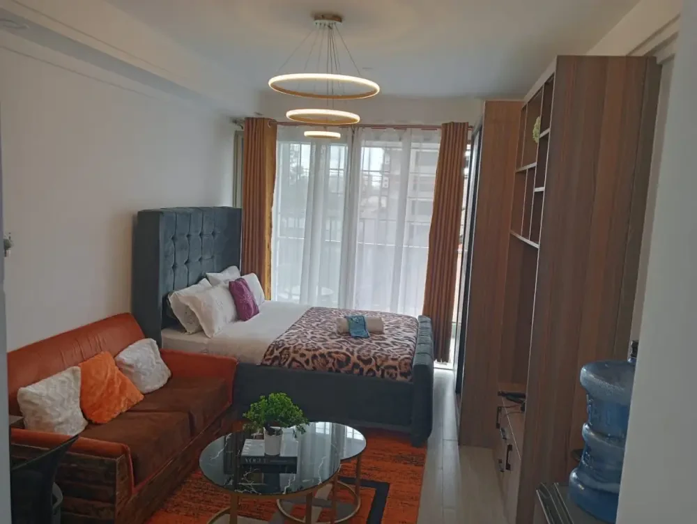 studio Goldpark homes — photo 2